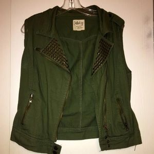 Green Sleeveless Jacket